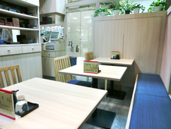 ランチやディナーを姉妹店【魚治】の新店内の御席で、どうぞ！